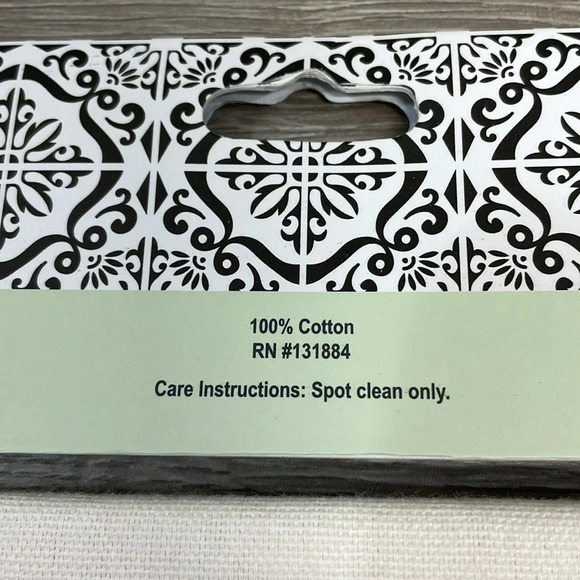 NWT bundle of 2 The Spring Shop Boho Table Runners and 1 Placemat Aloe Vera - Picture 7 of 11